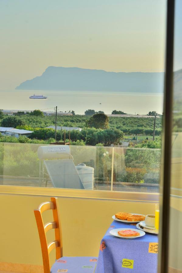 Xenios Zeus Apartments Kissamos Exterior photo